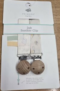 A 2pk Soother Clip with a balloon design.